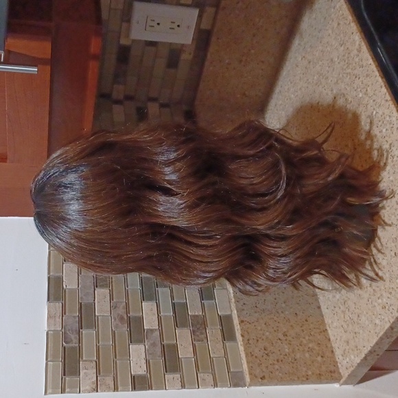 BELLETRESS Maxwella 18" | Synthetic Lace Front Wig - Chocolate with Cara… - Picture 3 of 6